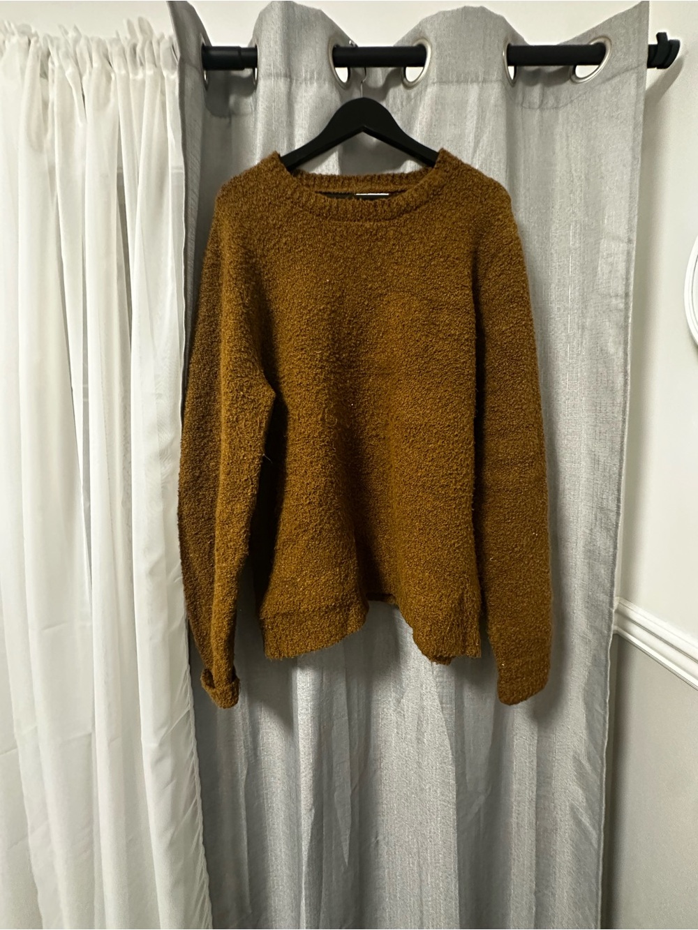 Old Navy Women's Scoopneck Sweater in Mustard Brown
